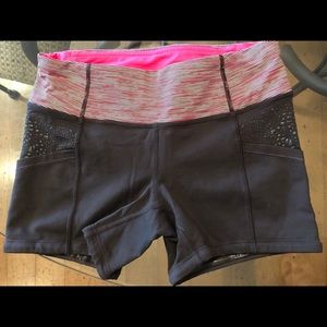 Lululemon Athletica Running short! Limited edition!